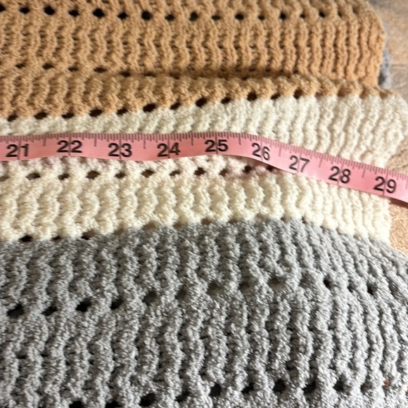 POL sized M, V-neck sweater, but very oversized gray, cream, mustard, & rust - Picture 10 of 12